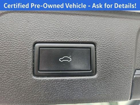 Certified 2023 Volkswagen Atlas SEL R-Line AWD/4WD image 29