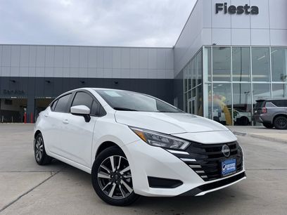 Certified 2025 Nissan Versa SV w/ Trunk Package