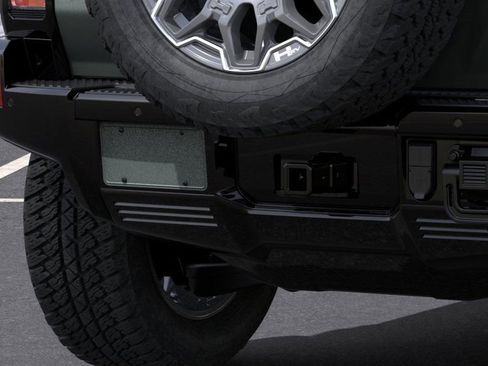 New 2024 GMC Hummer EV 3X w/ LPO, Illumination Package image 14