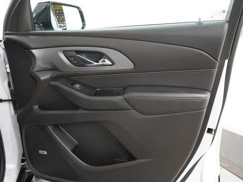 Used 2018 Chevrolet Traverse Premier w/ LPO, 'HIT The Road' Package AWD/4WD image 12