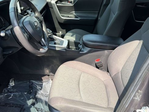 Used 2024 Toyota RAV4 XLE w/ Weather Package AWD/4WD image 5
