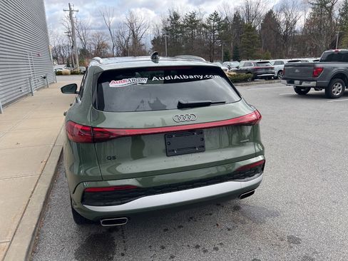 Used 2025 Audi Q5 Premium Plus w/ Premium Plus image 32