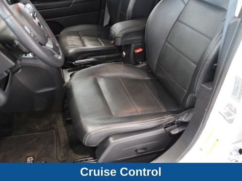 Used 2016 Jeep Patriot High Altitude AWD/4WD image 11