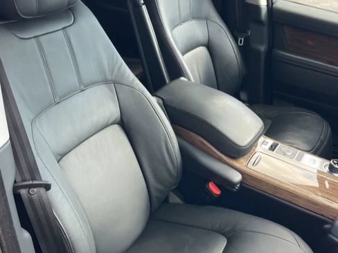 Used 2021 Land Rover Range Rover AWD/4WD image 14