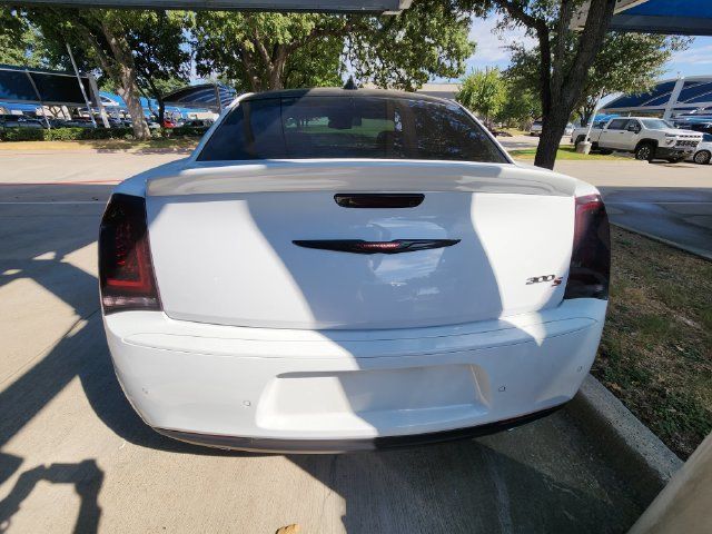 Used 2023 Chrysler 300 S w/ Comfort Group RWD image 5