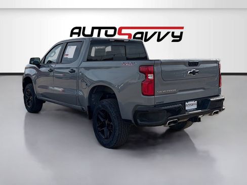 Used 2024 Chevrolet Silverado 1500 LT Trail Boss w/ Convenience Package II AWD/4WD image 5