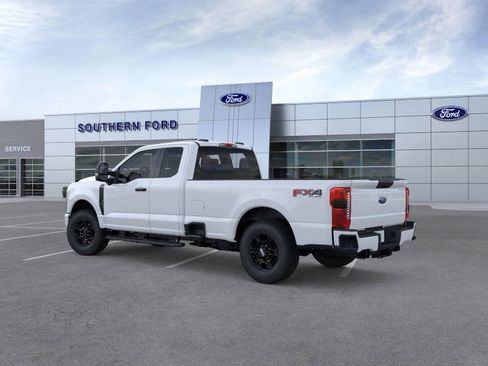 New 2025 Ford F350 XL w/ STX Appearance Package AWD/4WD image 4
