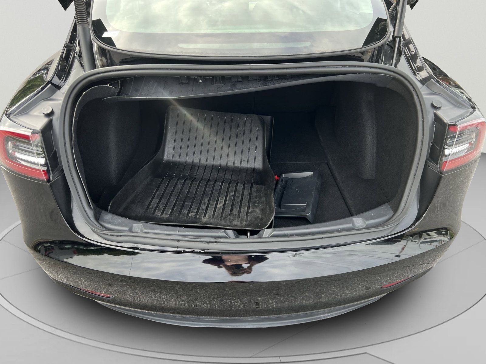 Used 2023 Tesla Model 3 Standard Range RWD image 26