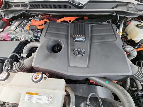 Certified 2023 Toyota Sequoia Limited AWD/4WD image 21