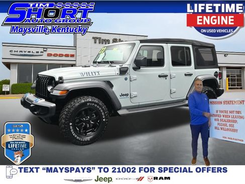 Used 2023 Jeep Wrangler Unlimited w/ Cold Weather Group AWD/4WD image 1