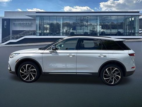 New 2026 Lincoln Corsair Reserve AWD/4WD image 4