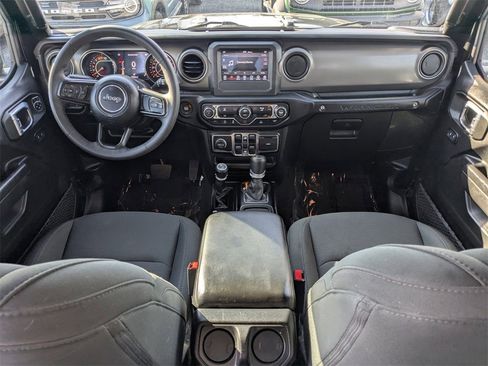 Used 2023 Jeep Wrangler Sport S image 13