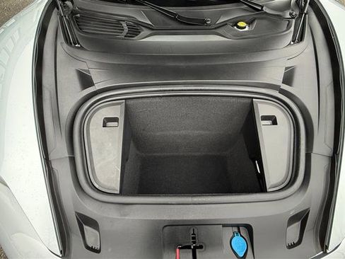 Used 2022 Porsche Taycan 4S image 39