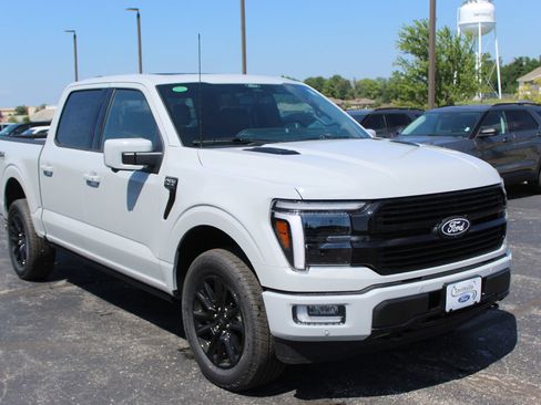 New 2026 Ford F150 Platinum w/ Equipment Group 702A High AWD/4WD image 7