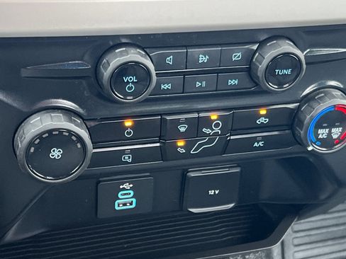 Used 2024 Ford F250 XL w/ XL Chrome Package image 19