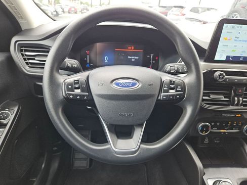 Used 2025 Ford Escape Active AWD/4WD image 23