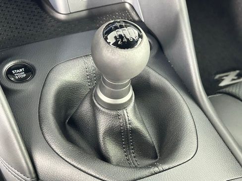 Used 2025 Nissan Z Performance w/ Floor Mat Package image 22