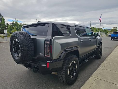 Used 2024 GMC Hummer EV 3X w/ Extreme Off-Road Package AWD/4WD image 7