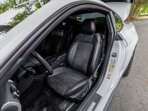 Used 2017 Ford Mustang GT Premium w/ Equipment Group 401A image 13