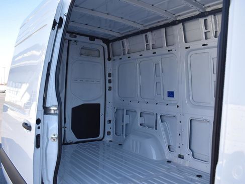 New 2025 Mercedes-Benz Sprinter 2500 image 9