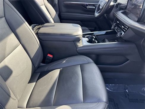 Certified 2025 Chevrolet Tahoe Z71 image 6