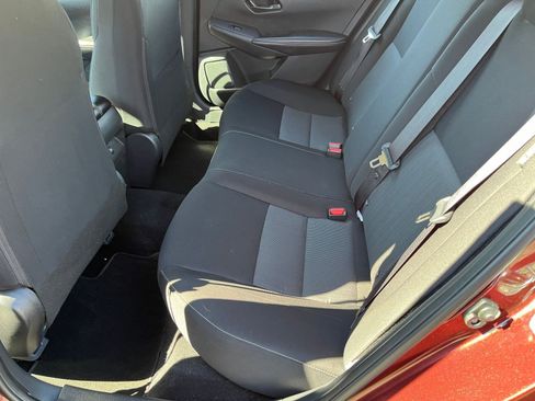 Used 2025 Nissan Sentra SV image 22