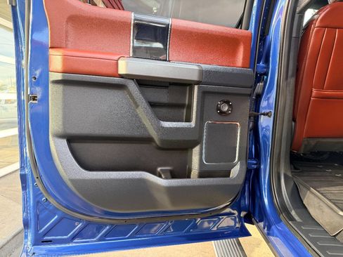 Used 2022 Ford F250 Platinum image 47