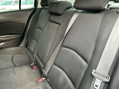 Used 2016 MAZDA MAZDA3 i Touring w/ Popular Equipment Package image 22