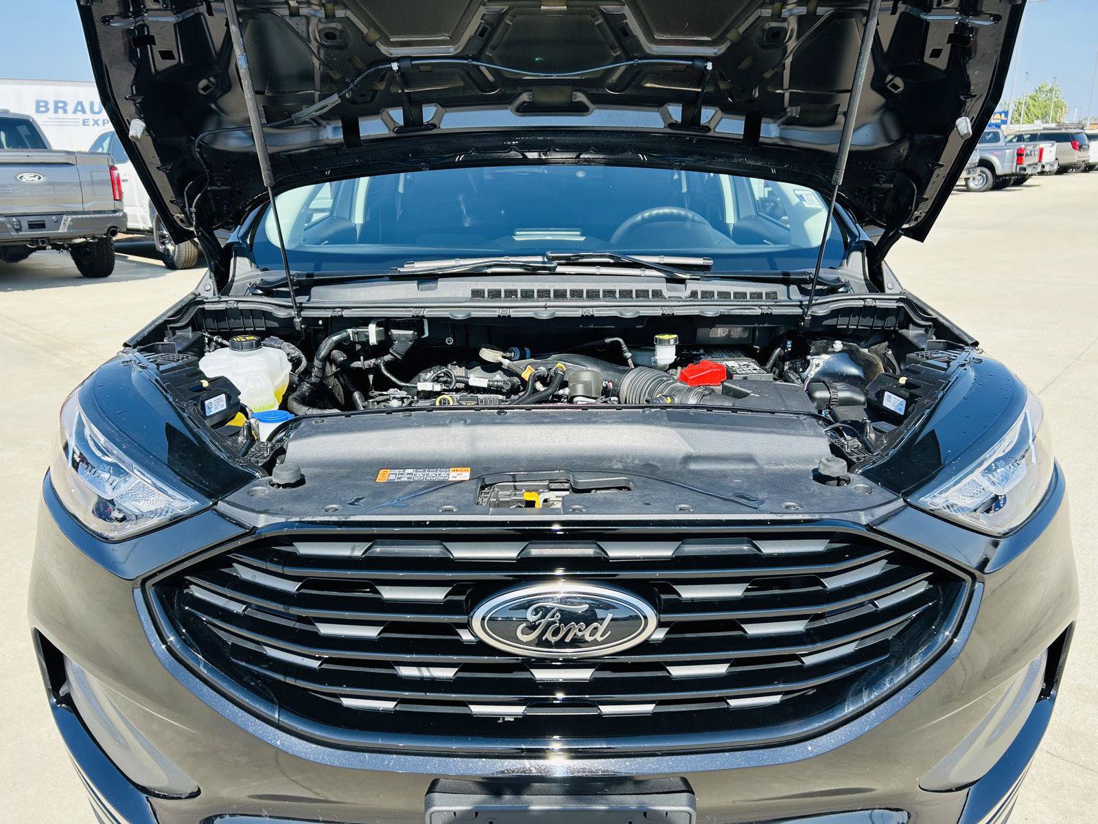 Used 2024 Ford Edge SE w/ Black Appearance Package AWD/4WD image 37