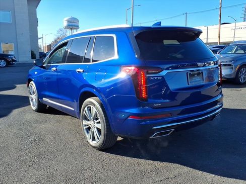 Used 2023 Cadillac XT6 Premium Luxury image 7