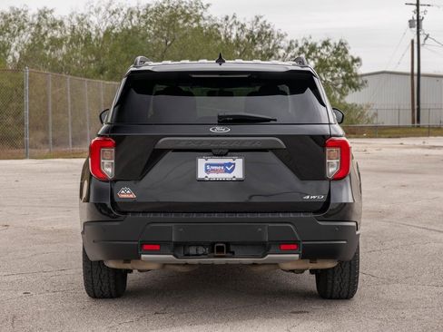 Used 2023 Ford Explorer Timberline image 6