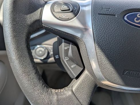 Used 2013 Ford C-MAX SE FWD image 19