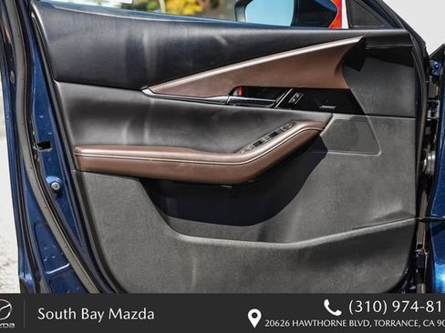 Used 2023 MAZDA CX-30 AWD 2.5 S w/ Premium Package image 23