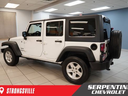 Used 2015 Jeep Wrangler Unlimited Sport w/ Quick Order Package 24S image 7