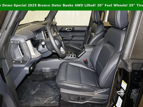 New 2025 Ford Bronco Outer Banks image 11