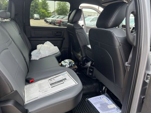 New 2024 RAM 3500 Tradesman w/ Chrome Appearance Group image 25