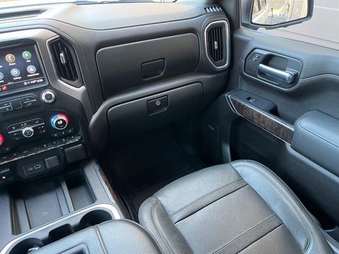 Used 2021 GMC Sierra 1500 Denali w/ Denali Ultimate Package AWD/4WD image 17