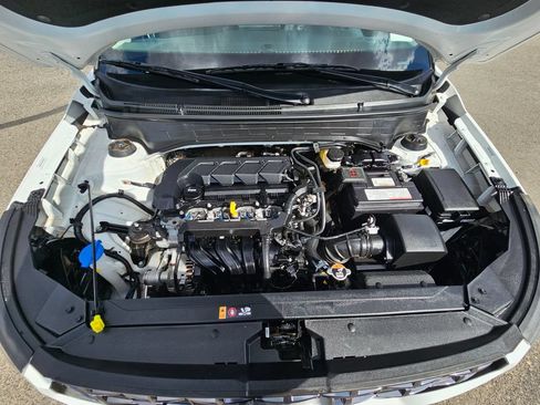 Used 2023 Hyundai Venue SEL w/ Cargo Package FWD image 23