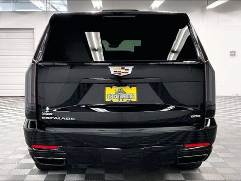 Used 2025 Cadillac Escalade ESV Sport Platinum AWD/4WD image 5