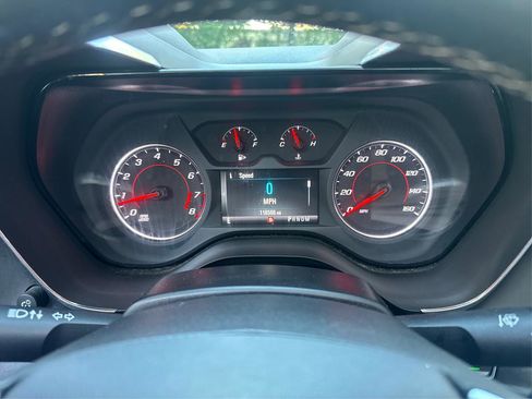 Used 2018 Chevrolet Camaro LT image 16