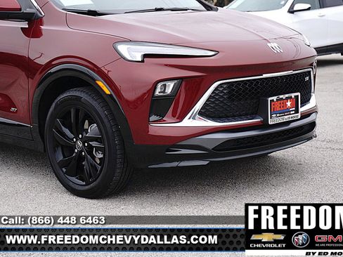 Used 2025 Buick Encore GX Sport Touring image 34