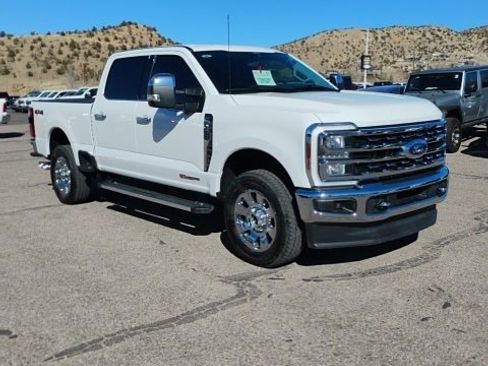 Used 2024 Ford F250 Lariat w/ Chrome Package image 17