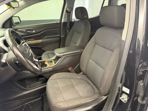 Used 2020 GMC Acadia SLE w/ Driver Convenience Package image 30