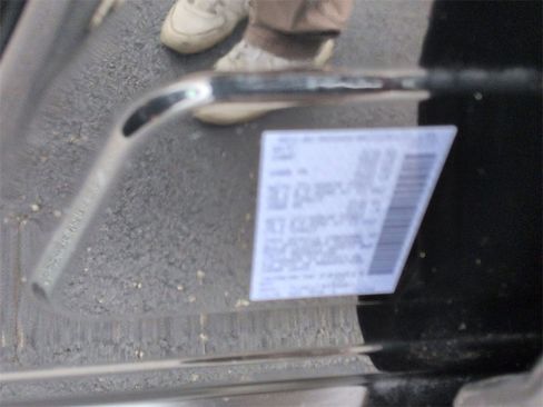 Used 2022 Nissan Pathfinder SV image 22