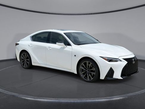Used 2025 Lexus IS 350 F Sport RWD image 12