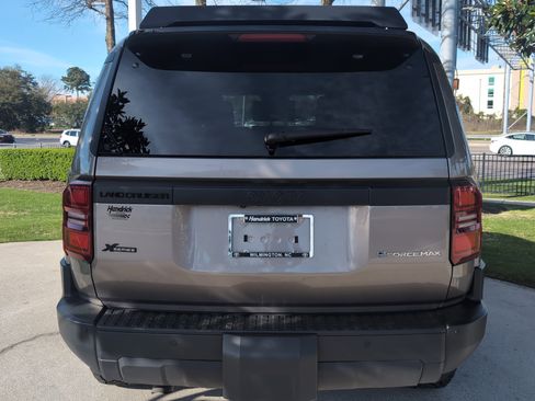 Certified 2025 Toyota Land Cruiser 1958 image 9