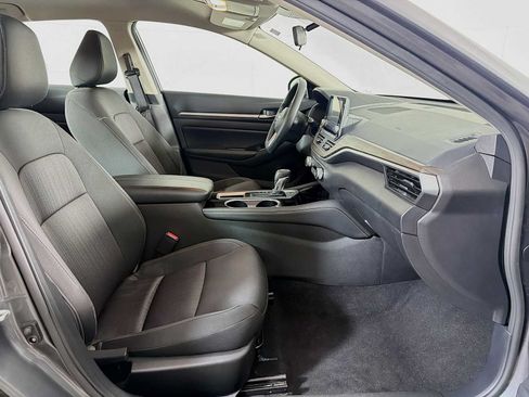 Certified 2023 Nissan Altima 2.5 SV FWD image 23