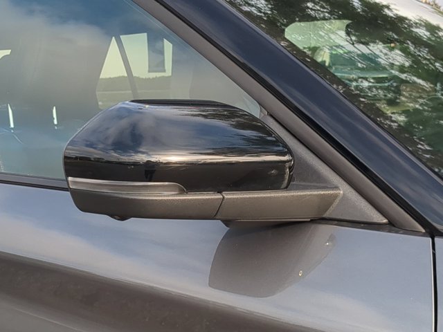 Used 2025 Ford Explorer ST-Line w/ ST-Line Street Pack AWD/4WD image 11