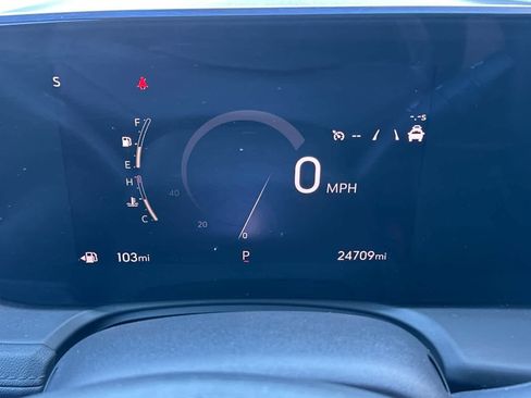 Used 2024 Buick Encore GX Preferred FWD image 25