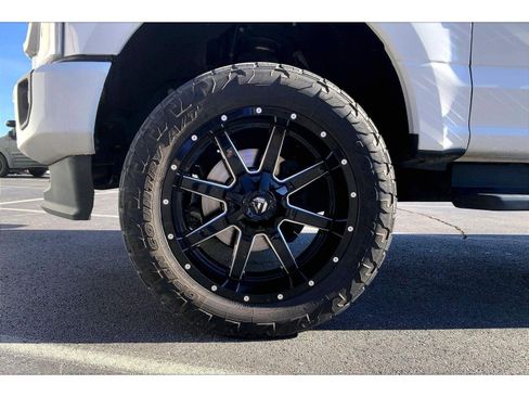 Used 2020 Ford F250 Lariat w/ Lariat Ultimate Package image 6